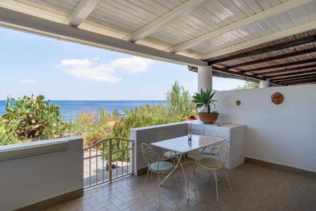 Villa Ginestra Sulla Spiaggia Di Stromboli Kültér fotó
