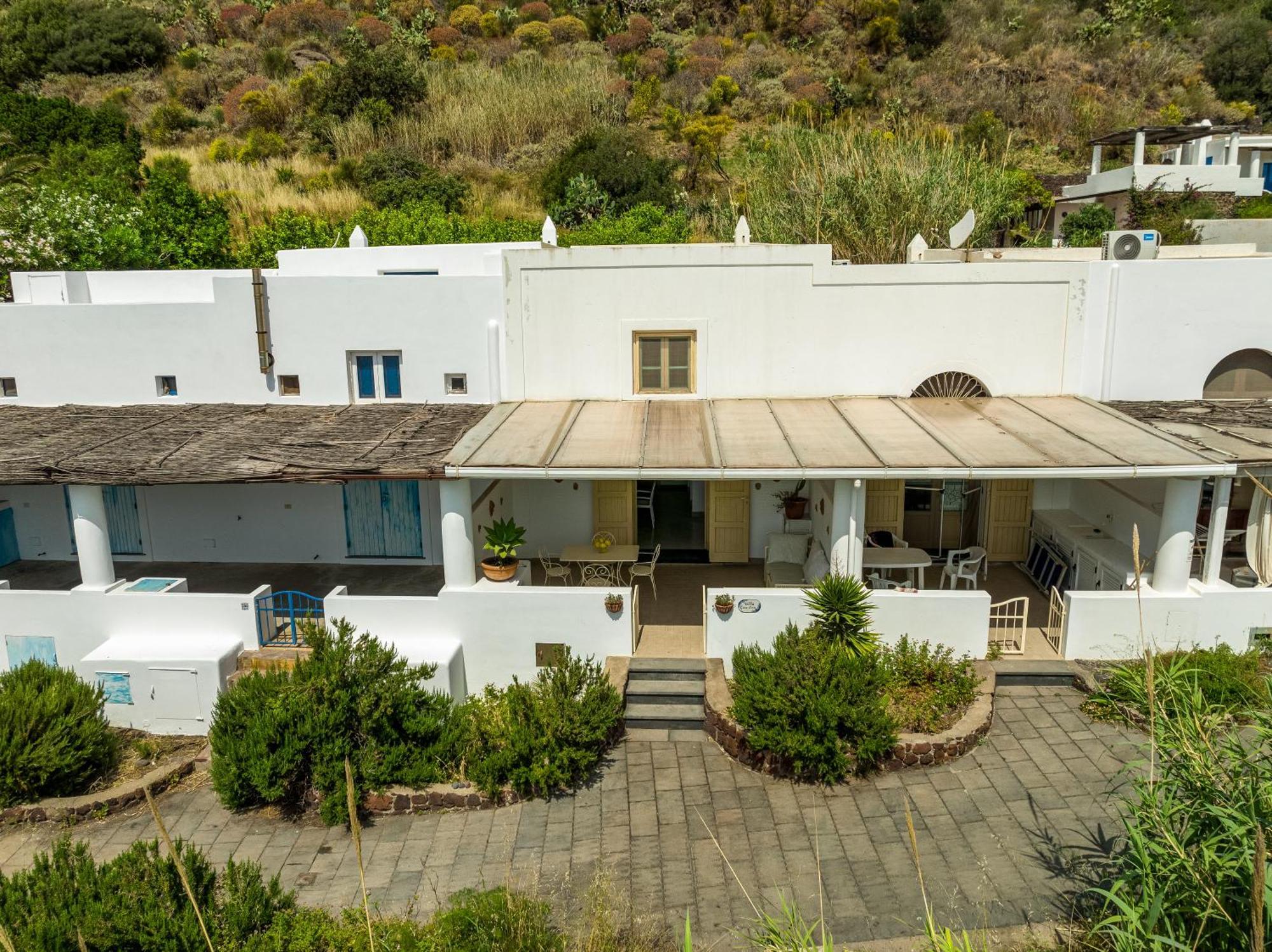 Villa Ginestra Sulla Spiaggia Di Stromboli Kültér fotó